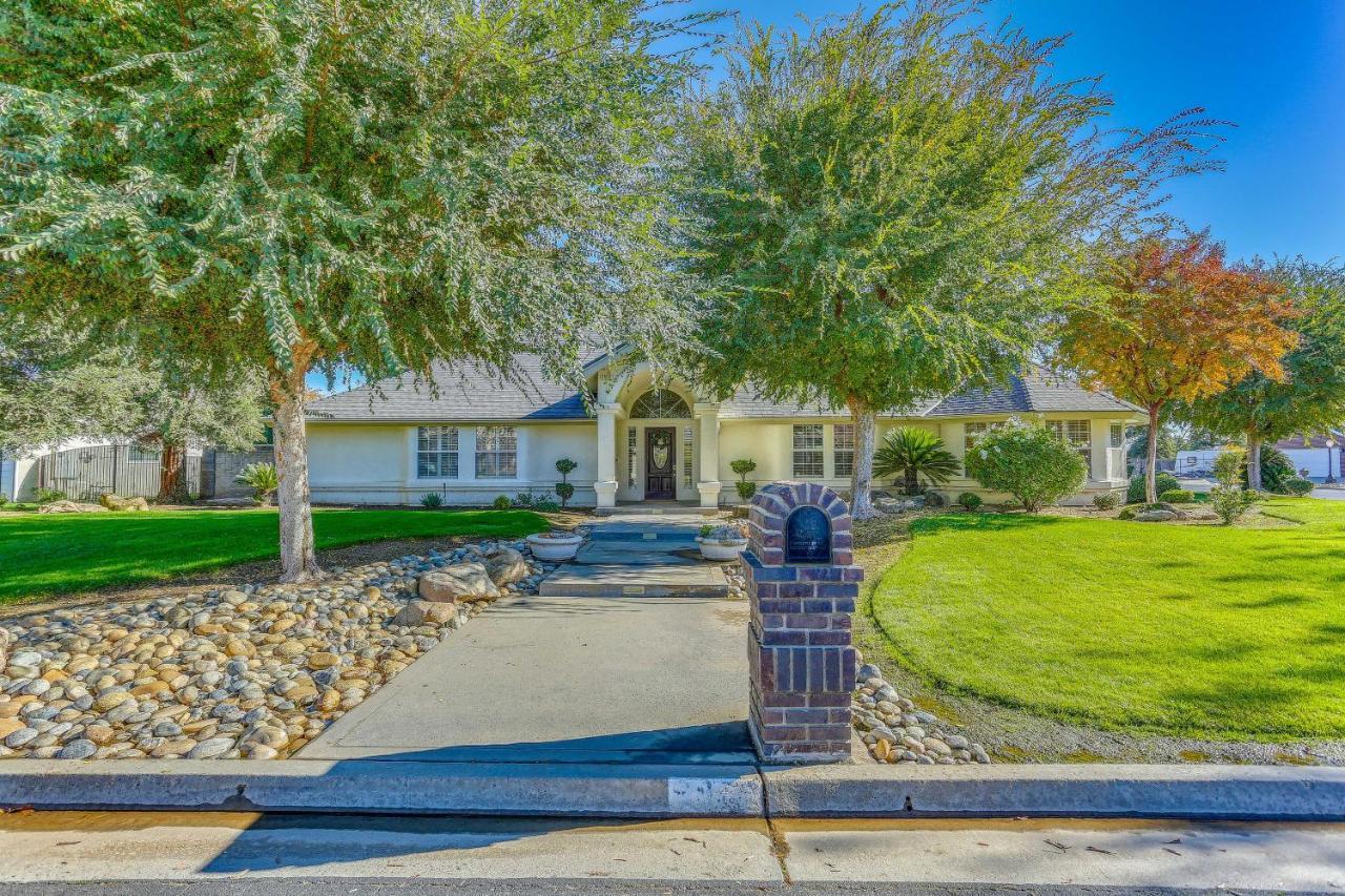 Bright Clovis Home With Billiards And Private Pool! Exterior photo